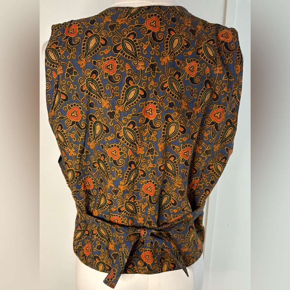 Passports of Pier 1 Imports Beaded Paisley VINTAGE Vest in Rich Colors w Toggles - Picture 4 of 12
